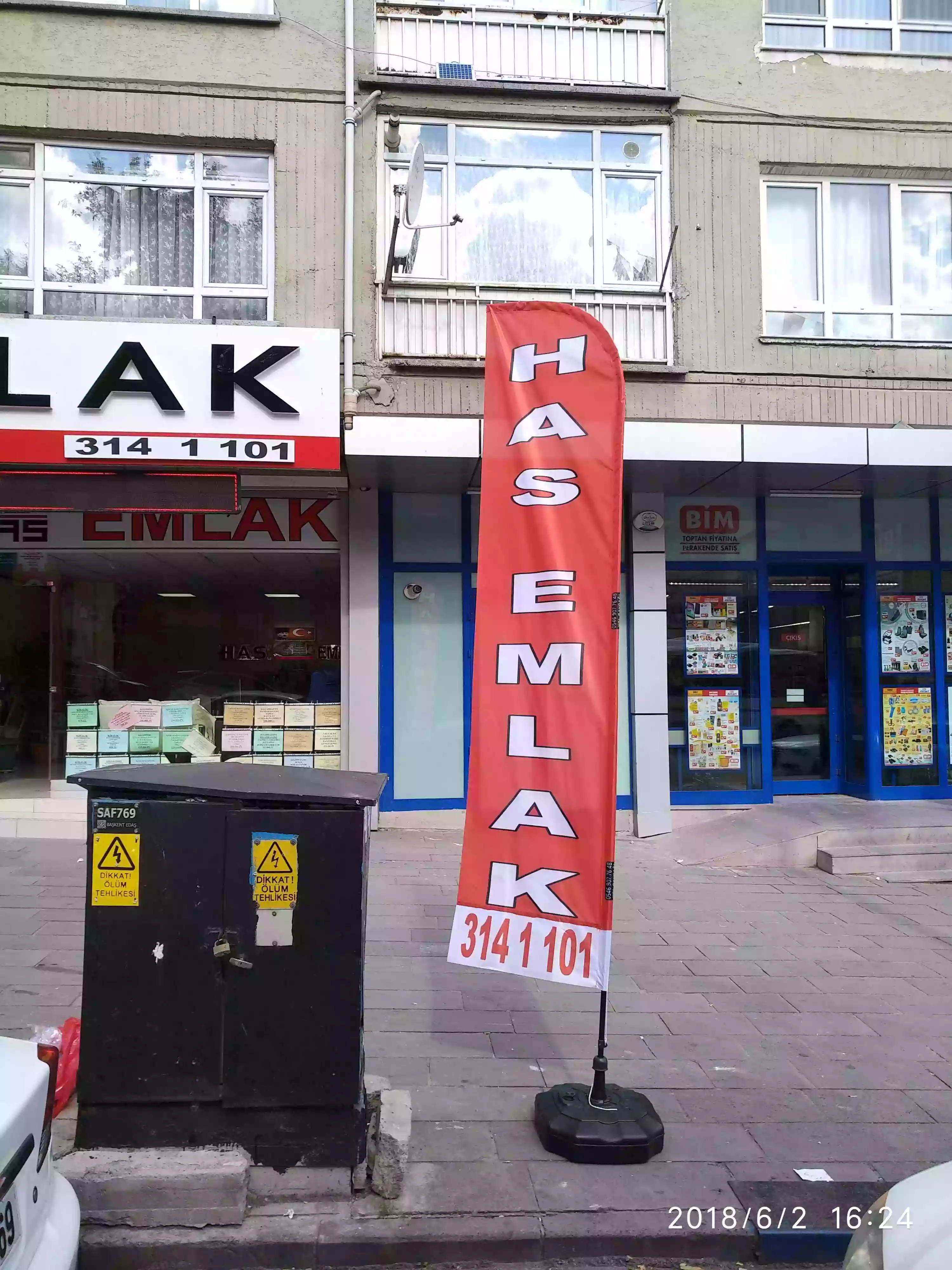 Emlakçı Yelken Bayrağı-11